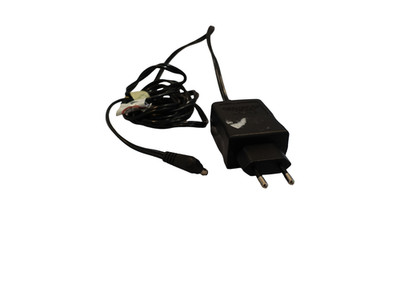 Deer Computer AC Adapter Netzteil AD1605DF   4.0 5.5 V   2.3 2.6 A 13 W