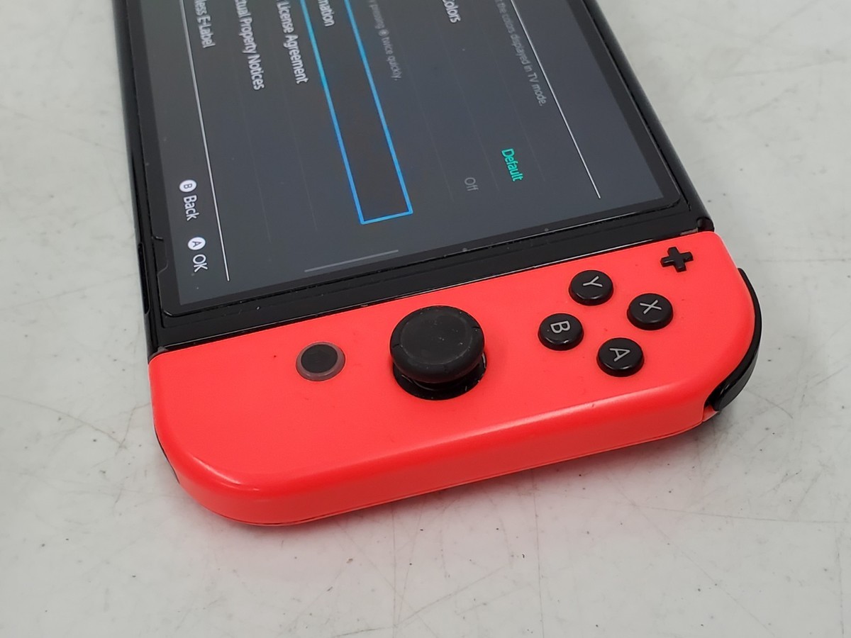 NINTENDO SWITCH HEG-001 HAND-HELD GAMING CONSOLE (133489-1 CO BY9F