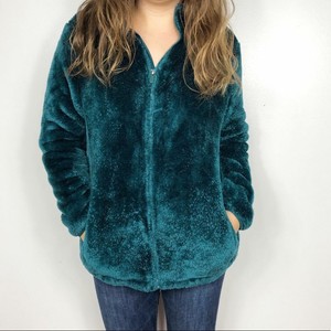 fila furry jacket