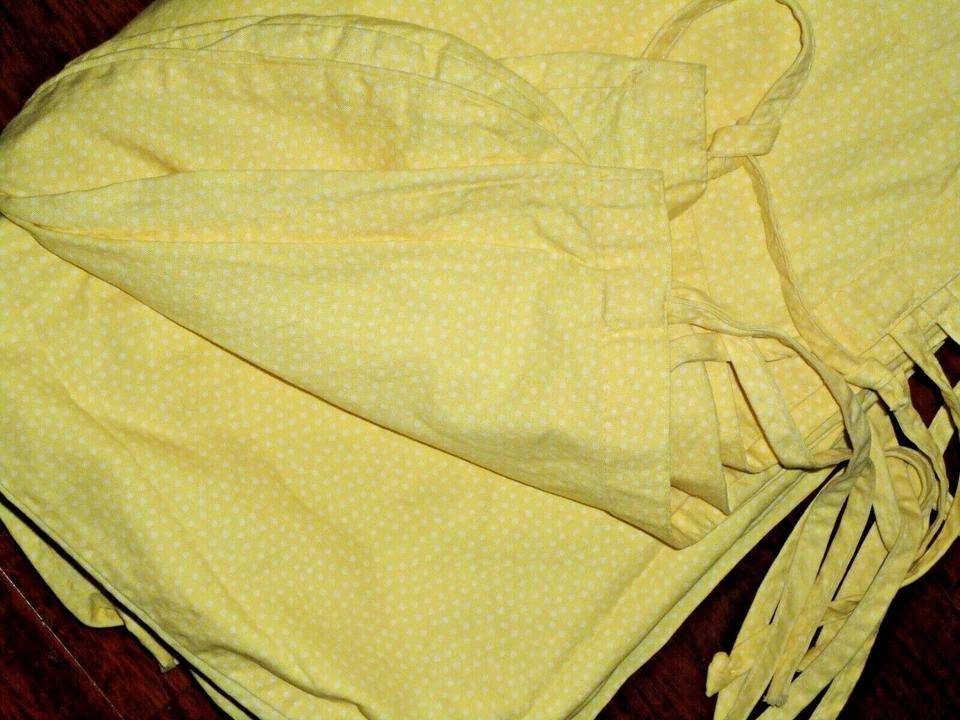 WAVERLY AMARILLO Y BLANCO PEQUEÑO LUNARES CORBATA COMPLETA EDREDÓN 76 X 84 100% ALGODÓN Foto 3 de 4