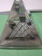 1999 Rock And Roll Hall Of Fame Museum Glitter Pyramid Paperweight Cleveland