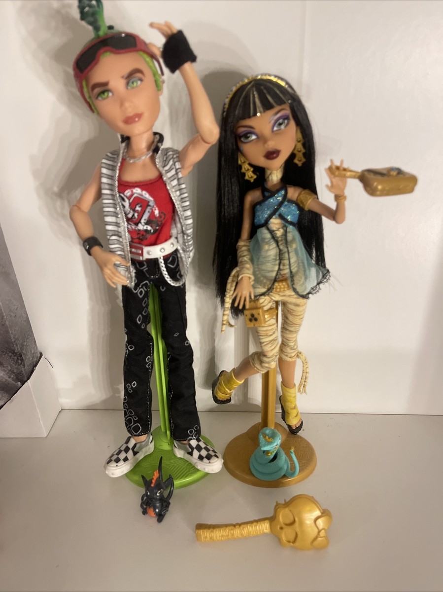 Mattel Monster High Cleo De Nile and Deuce Gorgon Doll