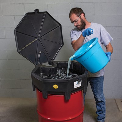 Drum Funnel w/ Lid for Pouring Waste Oil 55 Gallon Drum Rain Barrel Anti Splash