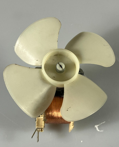 Siemens  HE330550 Backofen Lüftermotor AL108A17-2513H 5650018396 #1980-5
