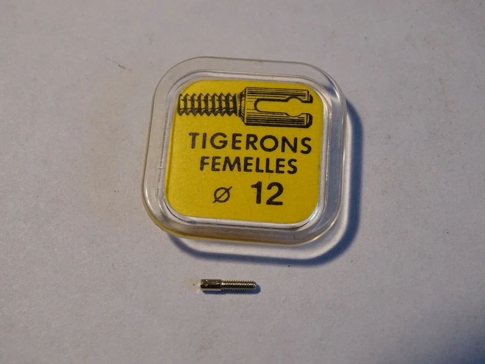 LAVAL PIECE HORLOGERIE POUR MONTRE TIGERON FEMELLE