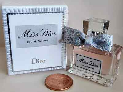 Miss Dior Eau de Parfum EDP Miniature Splash 0.17oz / 5ml New With