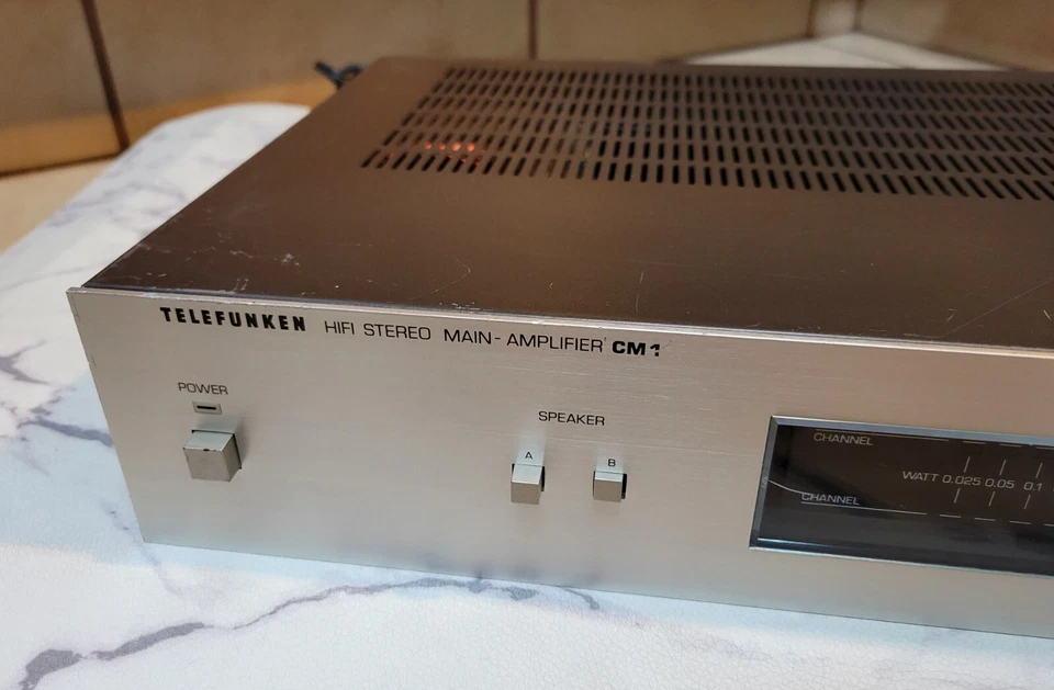 RARO Vintage Telefunken CM1 Amplificador de Potência Principal Estéreo Amplificador Principal - Imagem 2 de 4