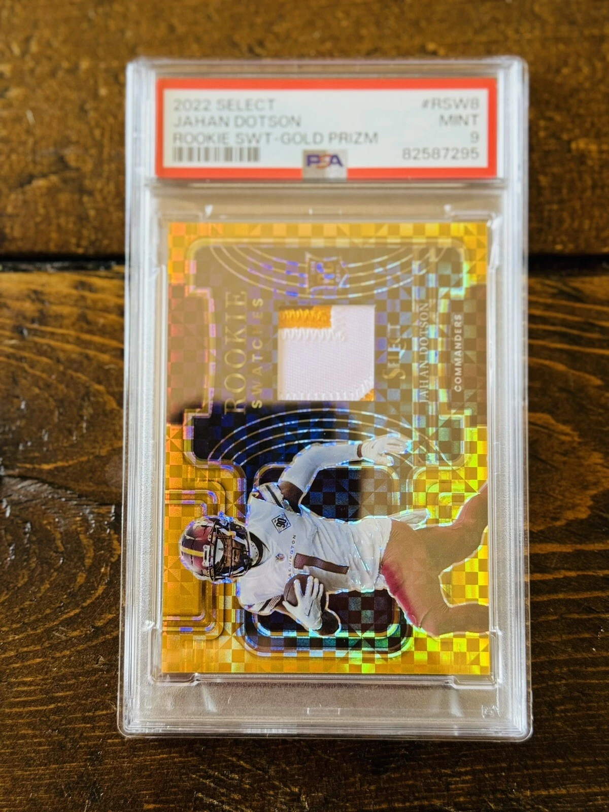 Jahan Dotson Panini Select Rookie Swatches #RSW8 Gold Prizm