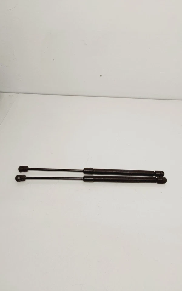 Toyota Matrix XR 2006 capó puntales OEM Foto 2 de 4