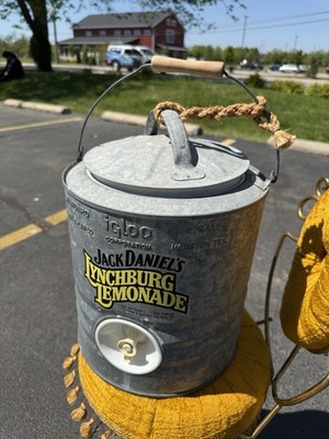 Jack Daniels Lynchburg Lemonade 2 Gallon Galvanized Igloo Party Cooler Dispenser