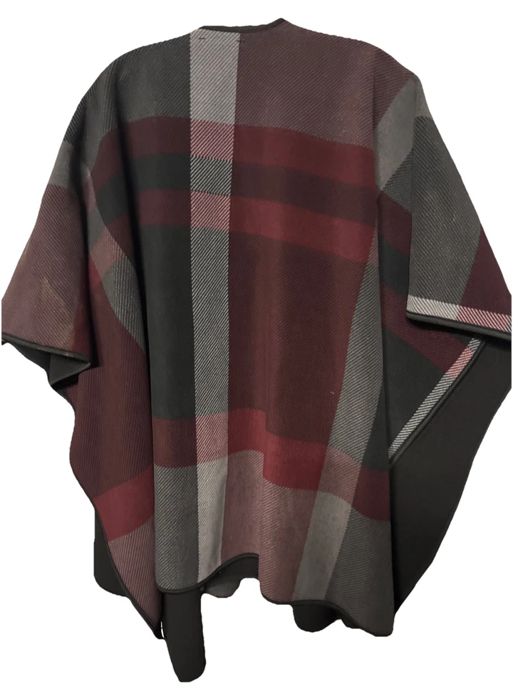 Ike Behar Women's Reversible Fleece Wrap Open Cape Poncho ShawlOne Size - Image 2 of 3