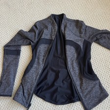 Lululemon Jacket 6 Yoga Running Compression Find Your Bliss Reversible Small