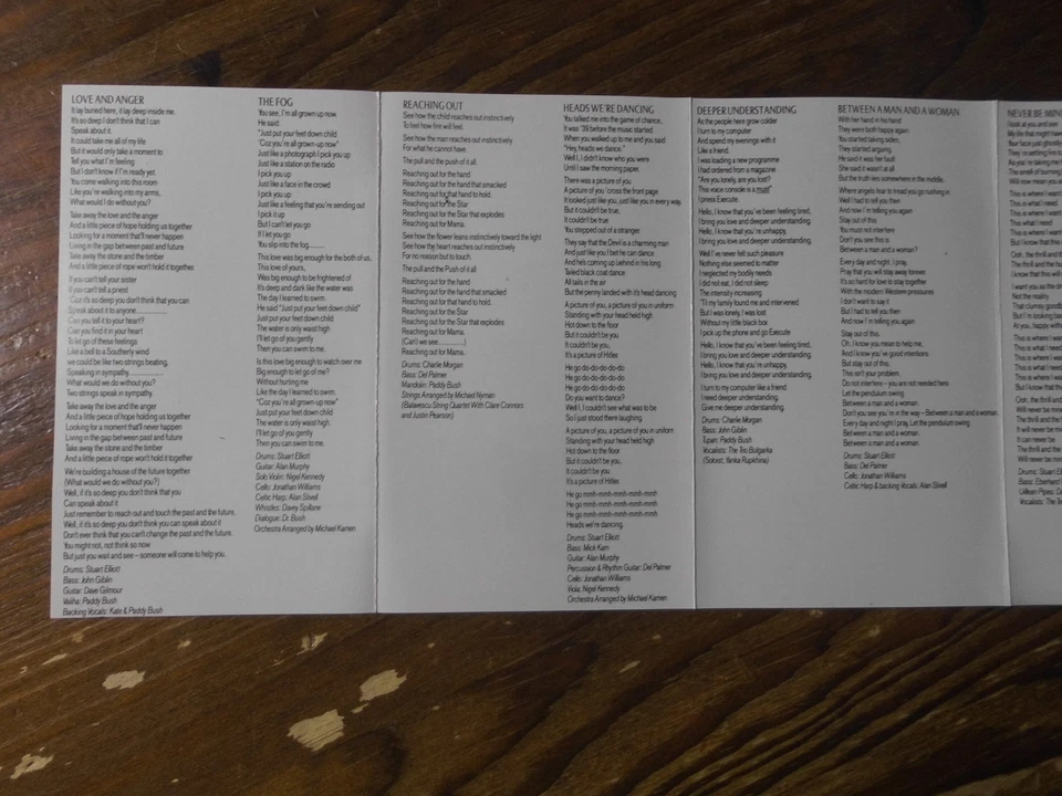 KATE BUSH MC: THE SENSUAL WORLD (UK; EMI – TCEMD 1010) - Bild 4 von 4