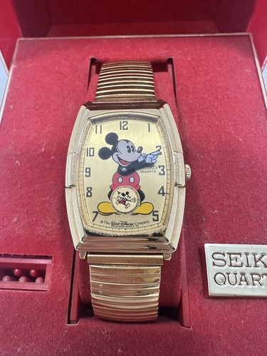 Mickey Mouse Watch Vintage 1987 Disney Seiko 60th Anniversary Men & Women's - Picture 2 of 9