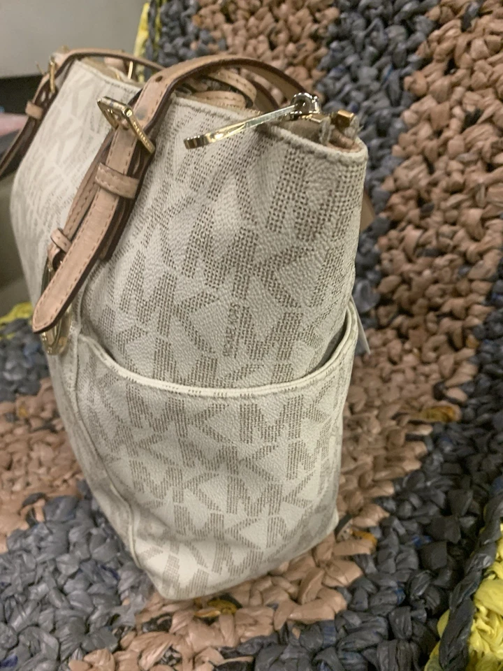 Michael Kors Charlotte Women's Top Zip Tote Bag Large 16x12x5 - Image 2 of 4