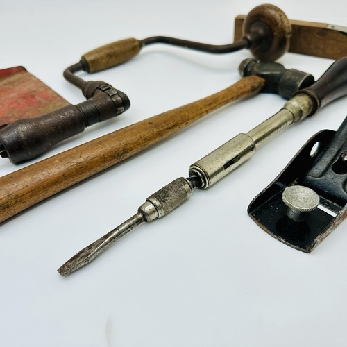 Vintage Werkzeug Konvolut - Blockhobel, Ratschenschrauber, Strebe, Hammer & Wasserwaage - Bild 9 von 11