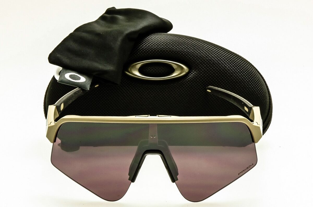 Oakley OO9465 SUTRO LITE SWEEP 946524 Terrain Tan Prizm Road Oakley OO9465 SUTRO LITE SWEEP 946524 Terrain Tan Prizm Road