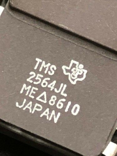 Puce Mémoire TMS2564JL-45 Texas Instruments - EPROM Céramique 64K UV Pour Rétro-Électronique