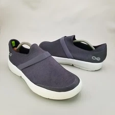 Oofos OOmg eeZee Women's Size 12 US Low Recovery Shoes Slip On Blue on White