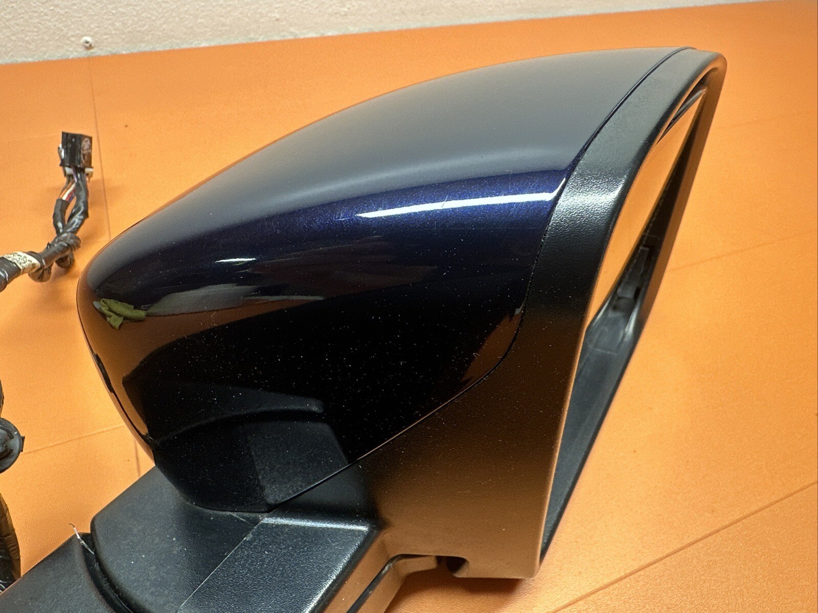 26926860 | 14 - 20 Maserati Ghibli Right Door Mirror Blind Spot Heated OEM Blue