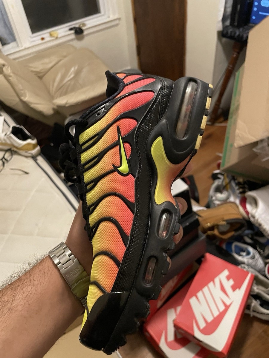 Nike Air Max Plus Men's Black/Orange/Yellow Low Top Lace-Up Sneaker Rubber — product photo 3 of 5