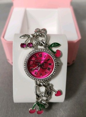 JUICY COUTURE CHERRY HEARTS CHARM RHINESTONES CHAIN ANALOG WATCH