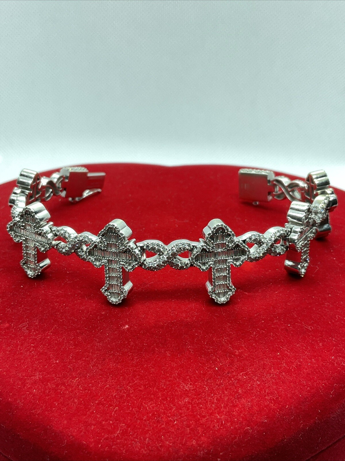 PRIME IMPRESSIVE Solid 10K White Gold Diamonds CR… - image 1