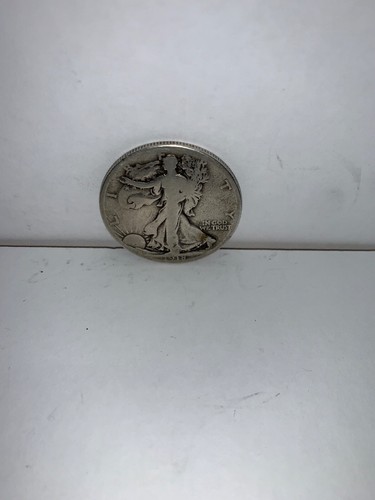 1918 Walking Liberty Half Dollar (#2) - Picture 11 of 12