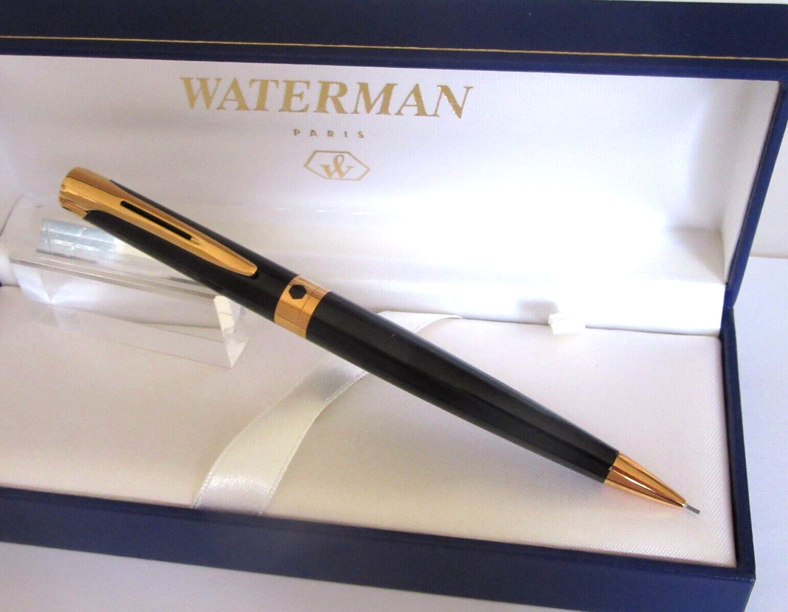 Critérium Waterman Étalon en laque noire, l'excellence de l'écriture haut de gamme