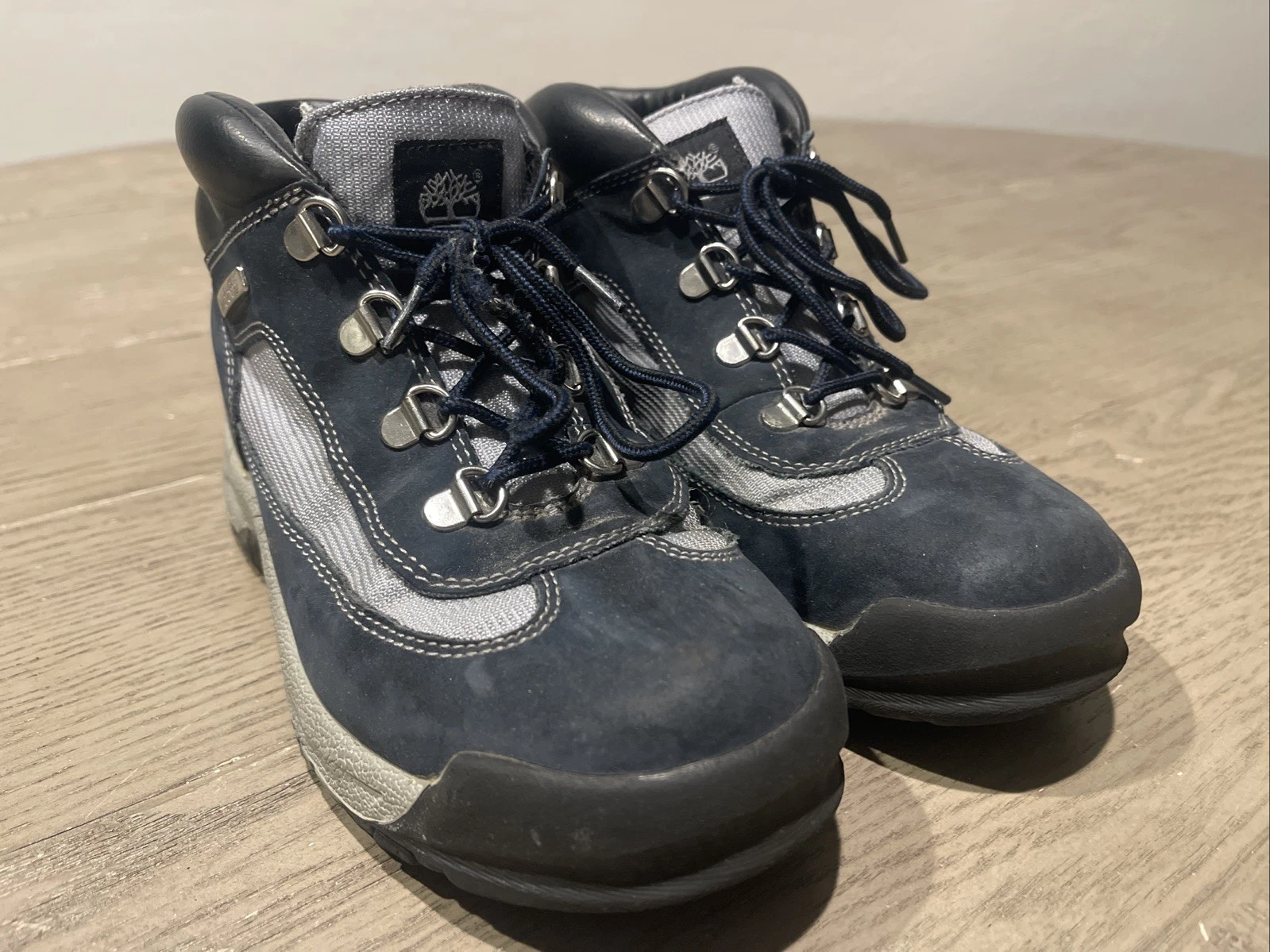 Vintage Timberland Field Boot Navy Pewter 13936 Size 5 Big Kids Men/Women 7 EUC