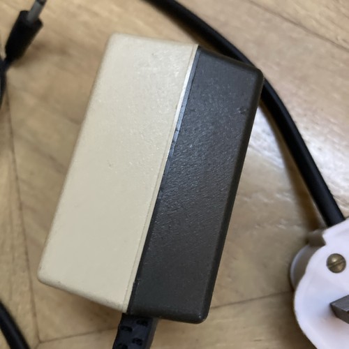 Vintage Commodore Power Supply Type MM3 Retro - Afbeelding 5 van 5