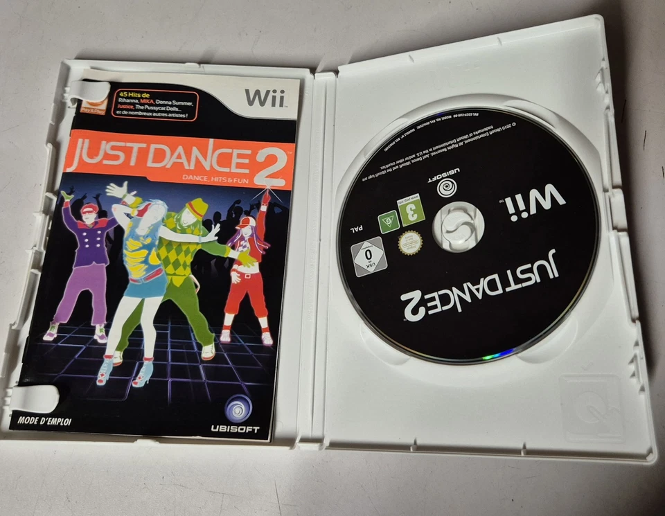 Just Dance (Nintendo Wii, 2009) - Photo 3/3