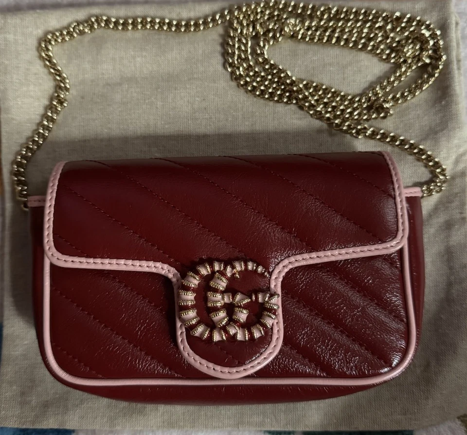 Gucci Marmont Mini Shoulder Bag | Calfskin Enamel Matelasse Diagonal Torchon - Image 3 of 4