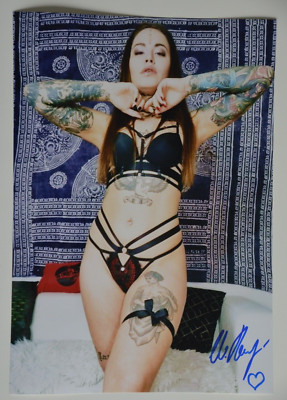 Mari Galore Jess Mori sexy erotic adult model signed photo autograph autograph 3