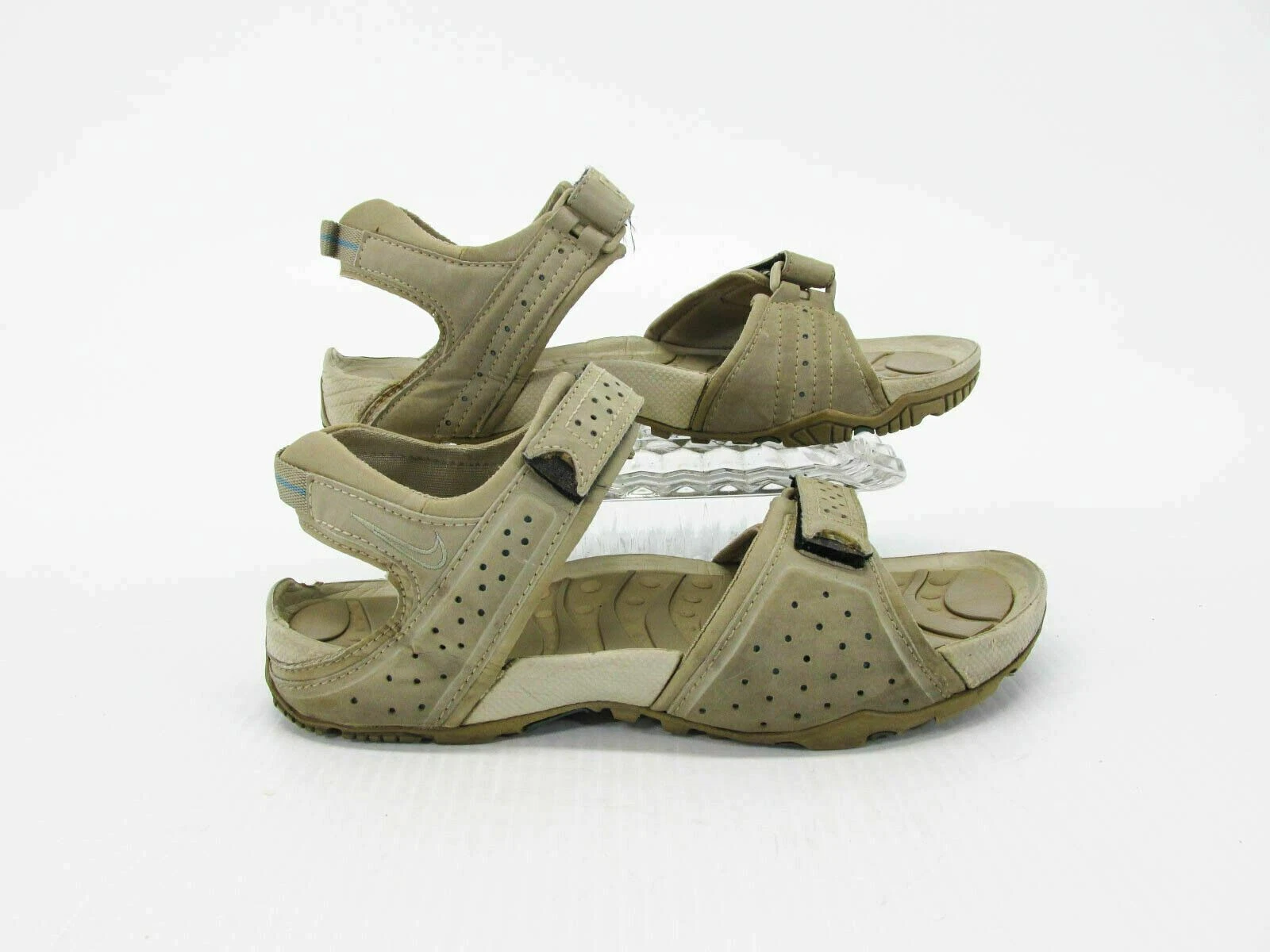 Scarpa Nike donna ACG taglia 7M marrone marrone marrone sandalo sportivo escursionismo atletico usata qp