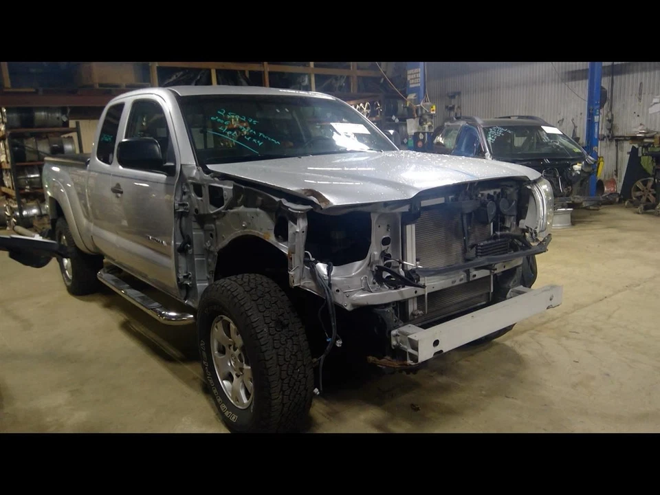 Brazo limpiaparabrisas izquierdo TACOMA 2005-2015 1630787 Foto 3 de 4