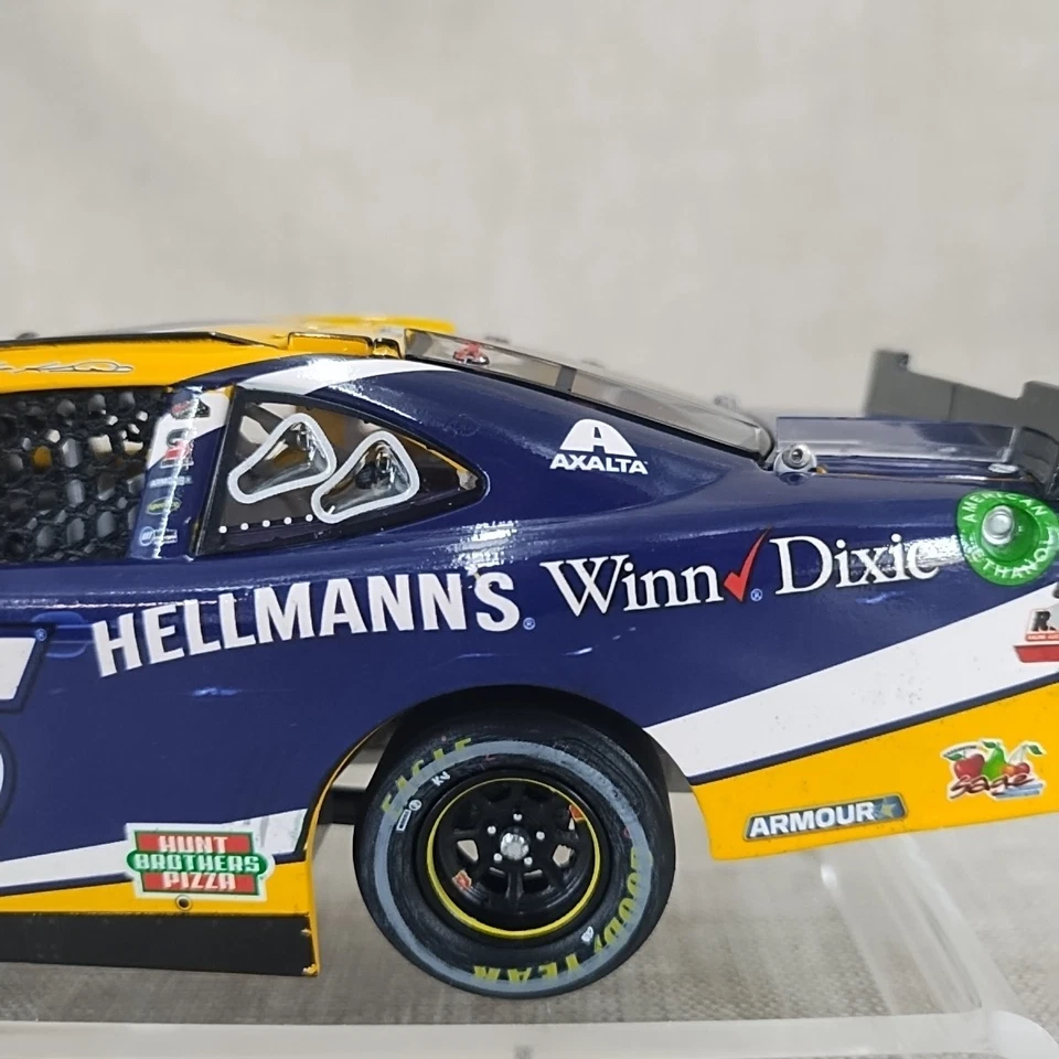 1:24 Lionel Racing Diecast Kasey Kahne #5 Hellman’s Daytona Win 2014 Nascar - Image 3 of 4