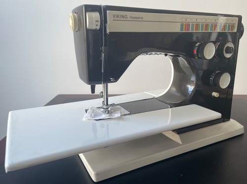 Husqvarna Viking 6440 Sewing Machine—Serviced—Cams, Accessories—Made in Sweden