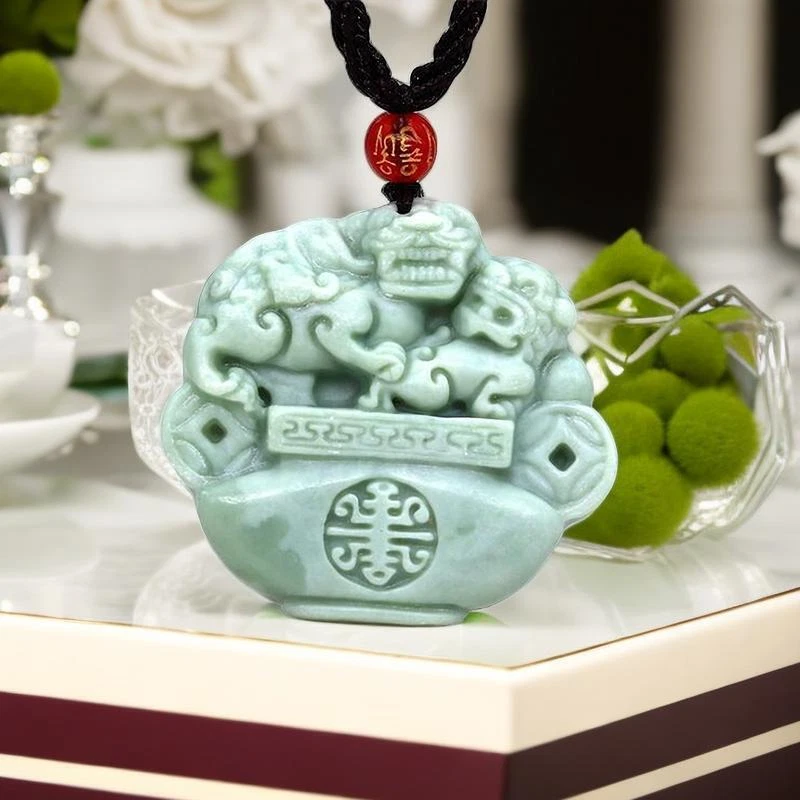 Jade lion pendant sale