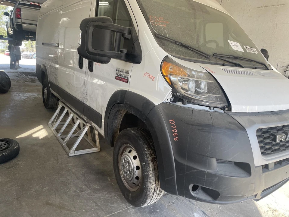 Used ABS Pump and Motor Assembly fits: 2022 Ram Promaster 3500 van assembly w/ad - Image 4 of 4