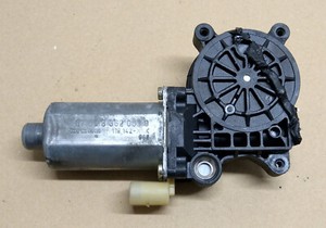 BMW E46 Fensterhebermotor vorne rechts Cabrio Coupé EFH Motor 8362063