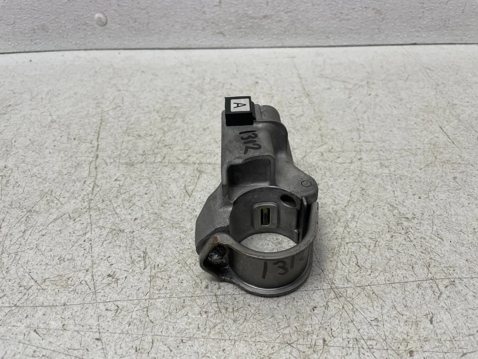 14-20 Lexus IS200t IS300 IS350 Smart Key Keyless Entry Remote W/Lock 1312 OEM - Image 3 of 4