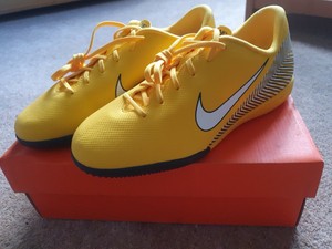 Nike JR Vapor 12 Academy GS NJR IC - UK 5 EUR 38 Yellow. | eBay