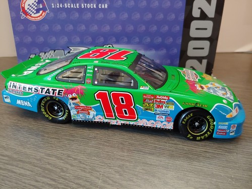 NASCAR Bobby Labonte 1:24 #18 Interstate Battery Muppets 25th Anniversary - Picture 9 of 12