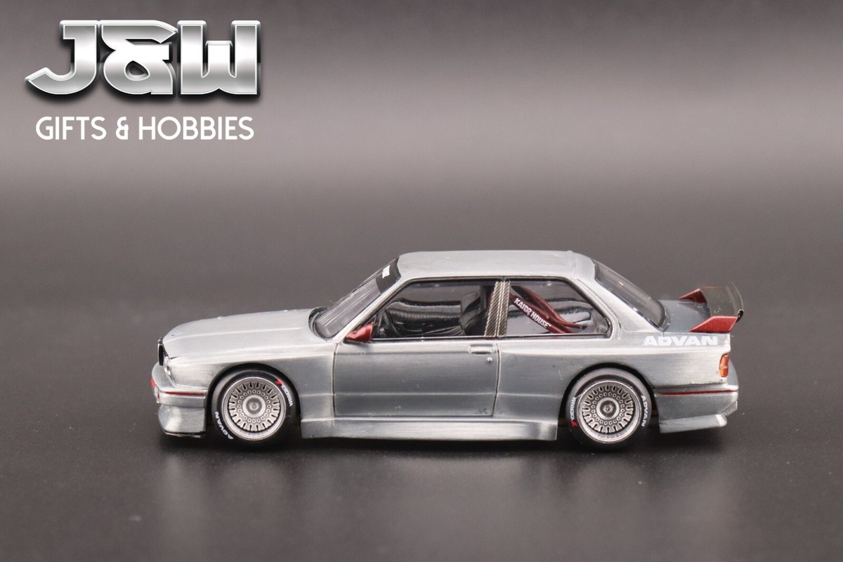Kaido House x Mini GT BMW M3 (E30) Kaido GT V1 #162 1/64