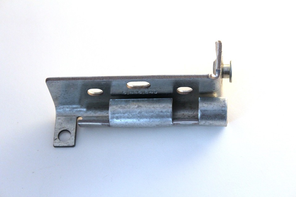 Wayne Dalton Garage Door Bottom Bracket Roller Holders with Fasteners