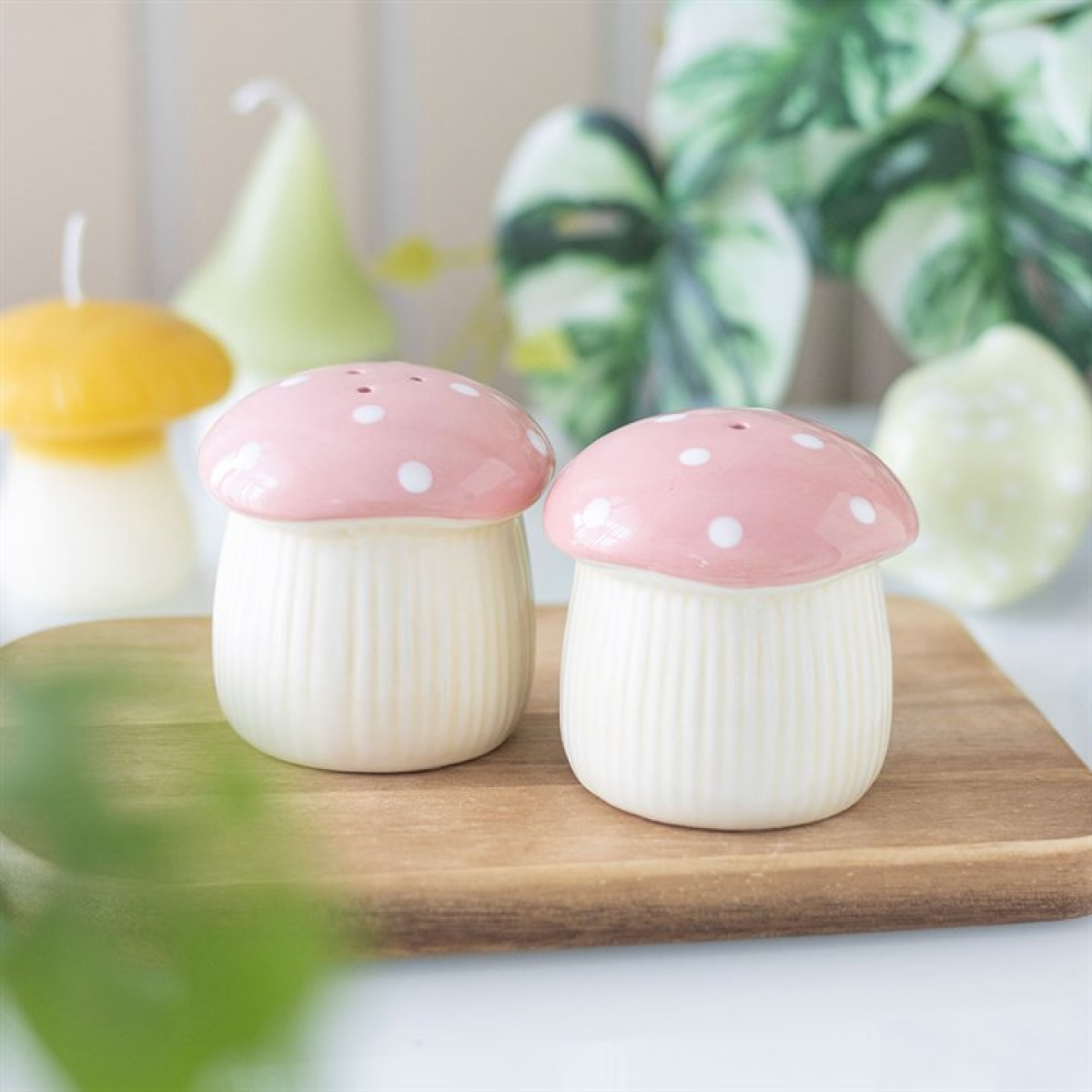Pink Mushroom Novelty Salt and Pepper Shakers