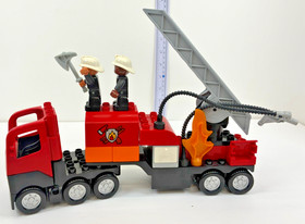 LEGO DUPLO 4977 Fire Truck *INCOMPLETE/SEE DESCRIPTION & FREE SHIPPING*
