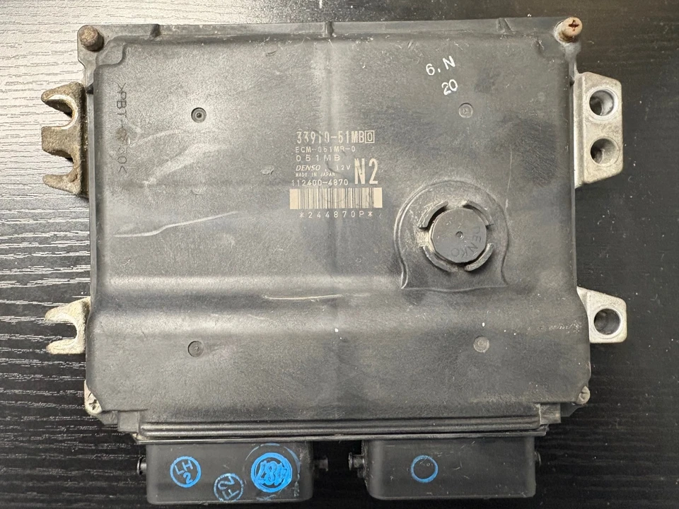 2011-2012 Suzuki SX4 Engine Computer ECU ECM 33910-51MB0 - Imagem 2 de 3