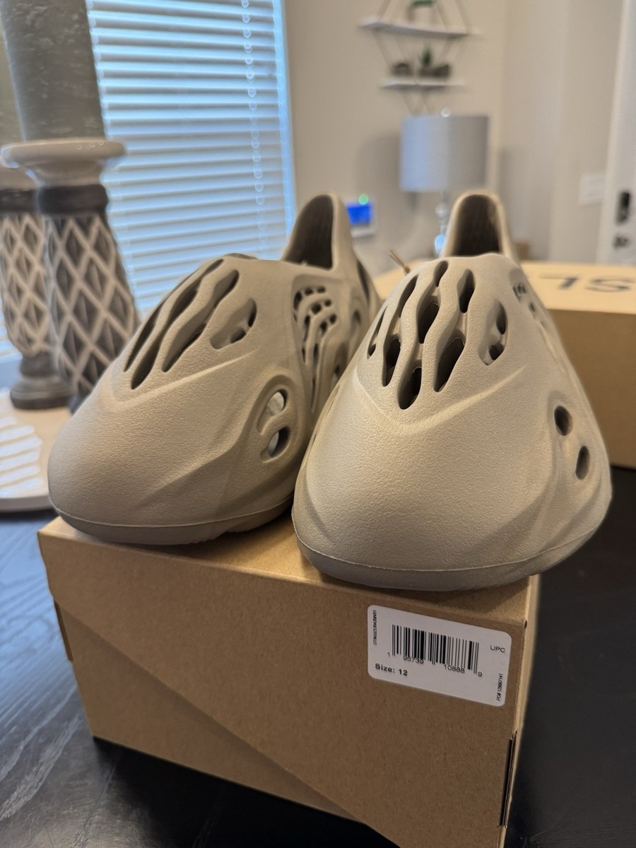 Adidas Yeezy Foam Runner RNR Size 12 Brand New DS With Box 100